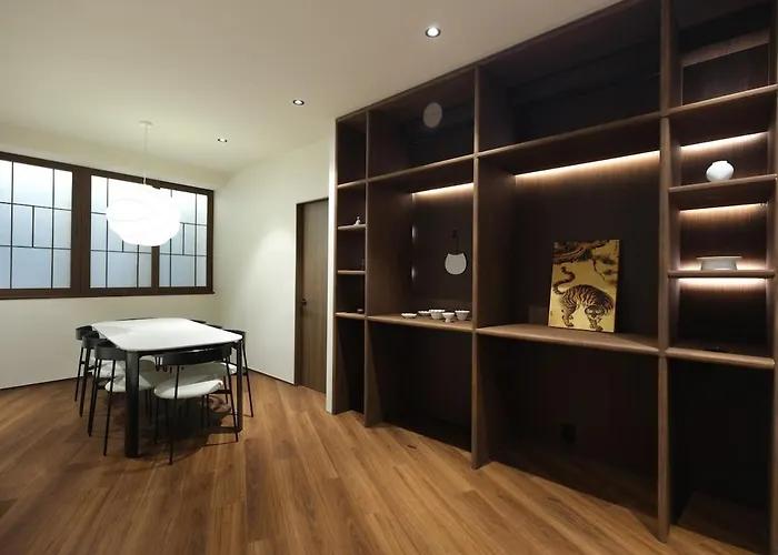 Appartement Anon Stay Ddp 12 People Comfortable 1 Minute From Airport Bus1Min 2Nd Floor Stay 5Min From Ddp Station Nearby Myeongdong Seongsu *