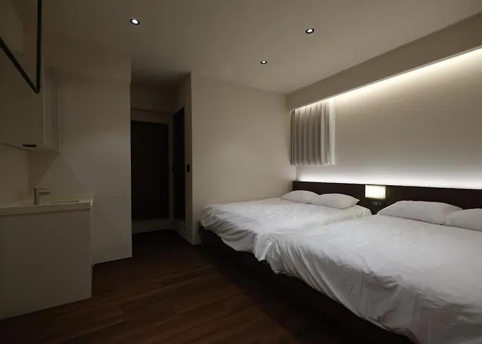 Anon Stay Ddp 12 People Comfortable 1 Minute From Airport Bus1Min 2Nd Floor Stay 5Min From Ddp Station Nearby Myeongdong Seongsu * Séoul